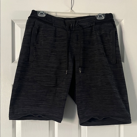 Men's Nike Black Shorts - Picture 1 of 3